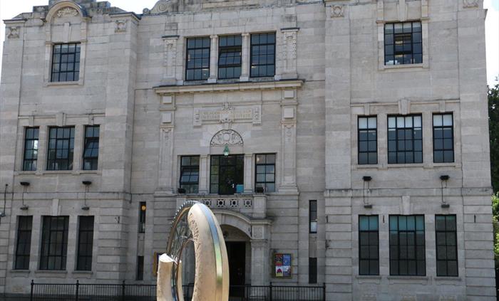 Blackwood Miners' Institute Exterior